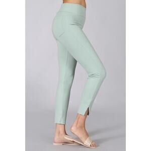 Chatoyant Plus Size Crop Capris with Side Split Lt. Sage Mint 1XL